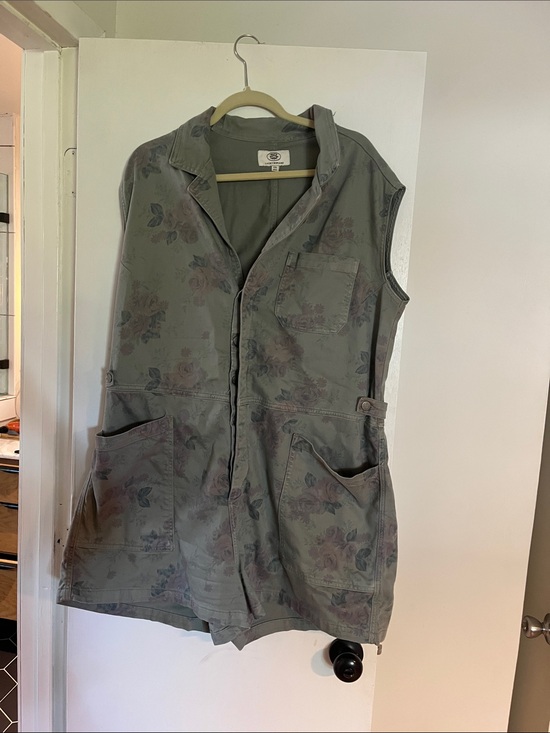 Lucky Brand Pants - Lucky Brand Sleeveless Floral Romper - Olive Green